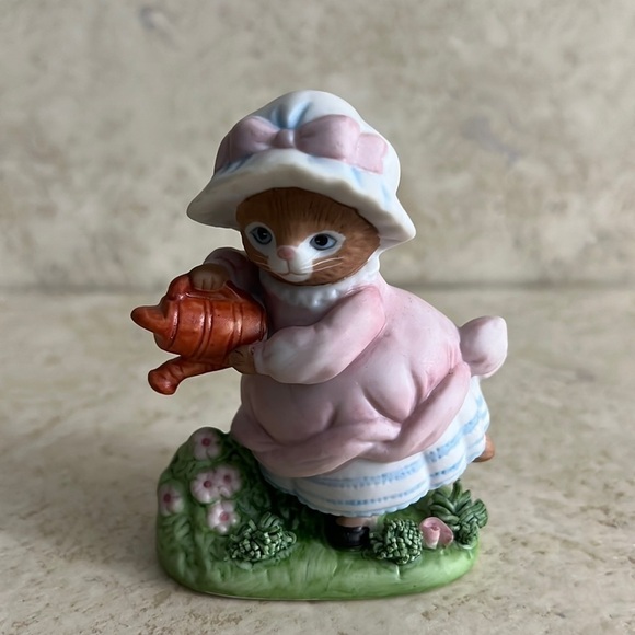Vintage Schmid Kitty Cucumber Figurine Ginger Watering Garden 1992 - Picture 1 of 6